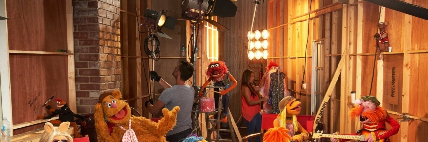 The.Muppets.S01E13.720p.HDTV.x264-AVS[ettv]